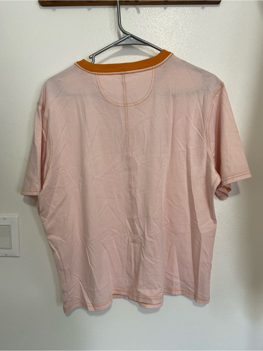Carhartt Pink Tee - Picture 3 of 3